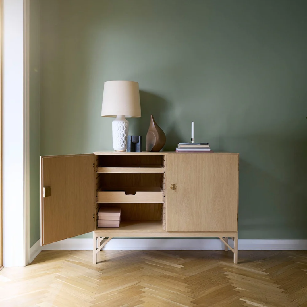 A232 Sideboard